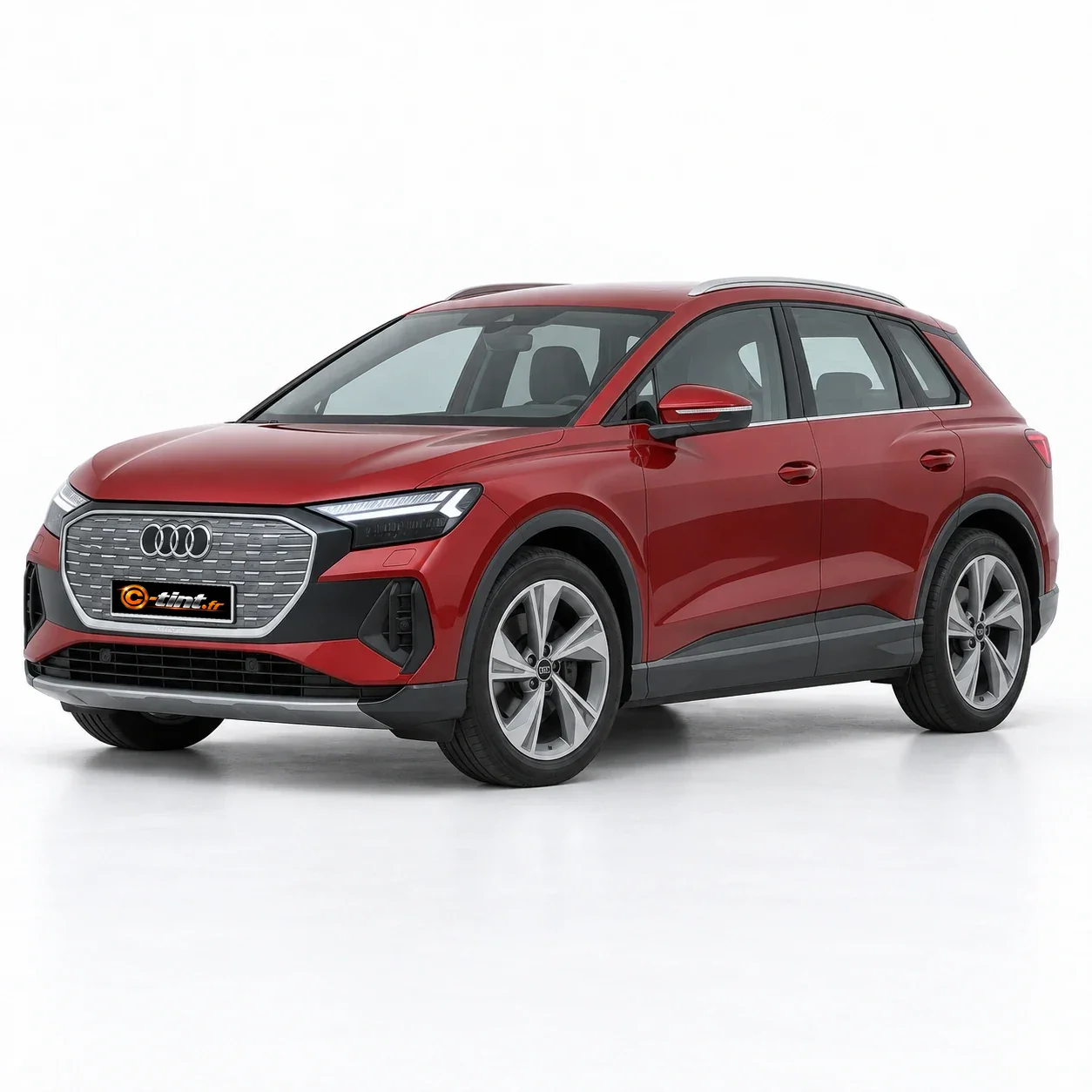 Audi Q4 / Q4 e-tron Génération 1, 2023, SUV / 4x4 5 portes, rouge — vue trois-quarts avant