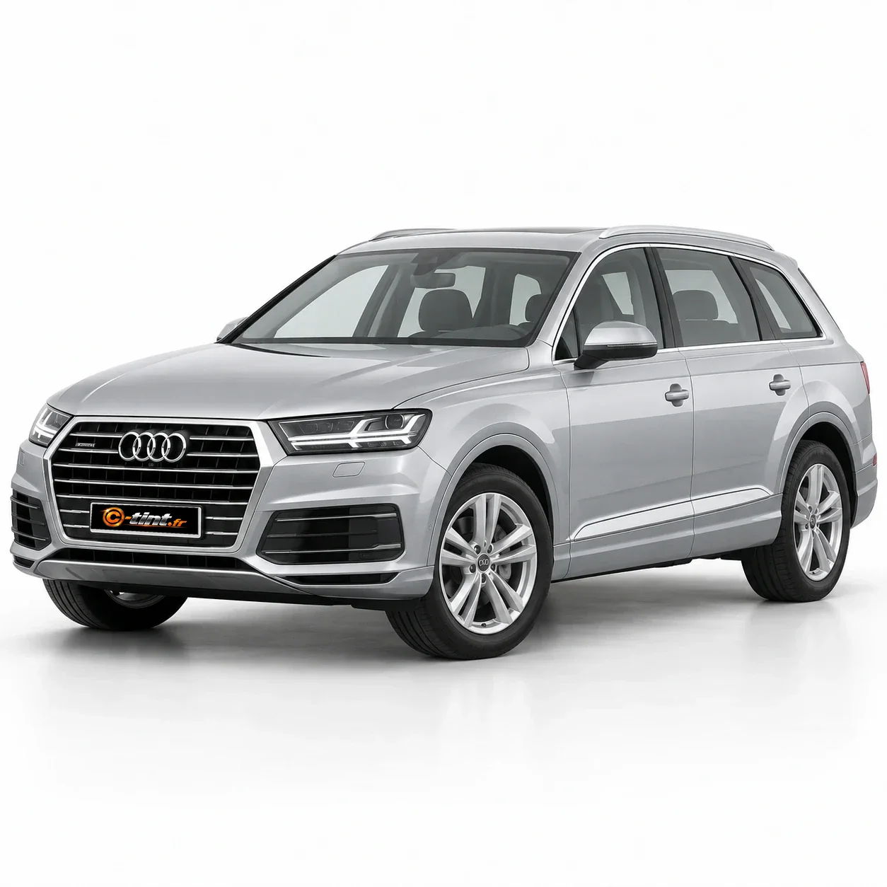 Audi Q7 Génération 2, 2018, SUV / 4x4 5 portes, argent — vue trois-quarts avant