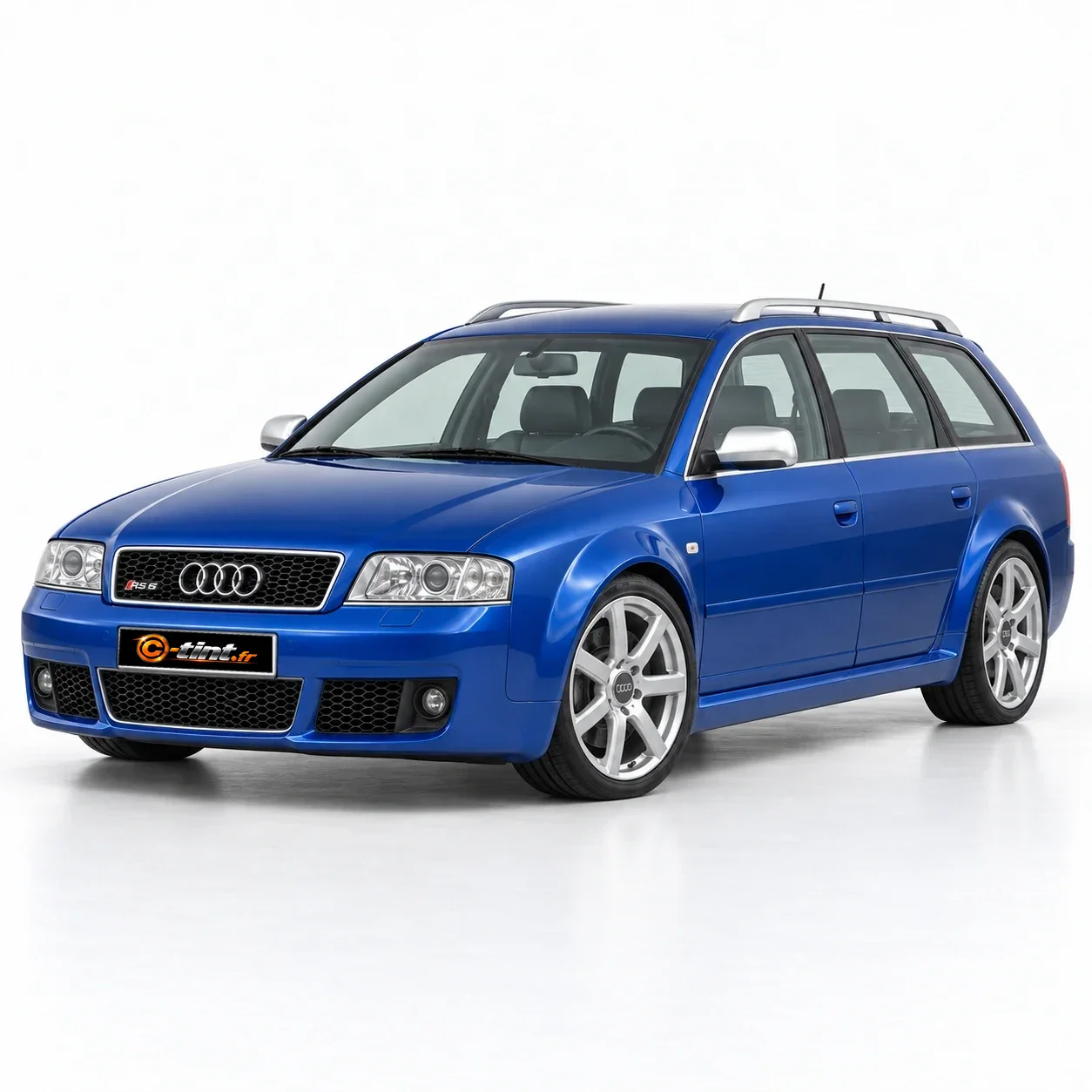 Audi RS6 Génération 1 — Avant, 2003, Break 5 portes, bleu — vue trois-quarts avant