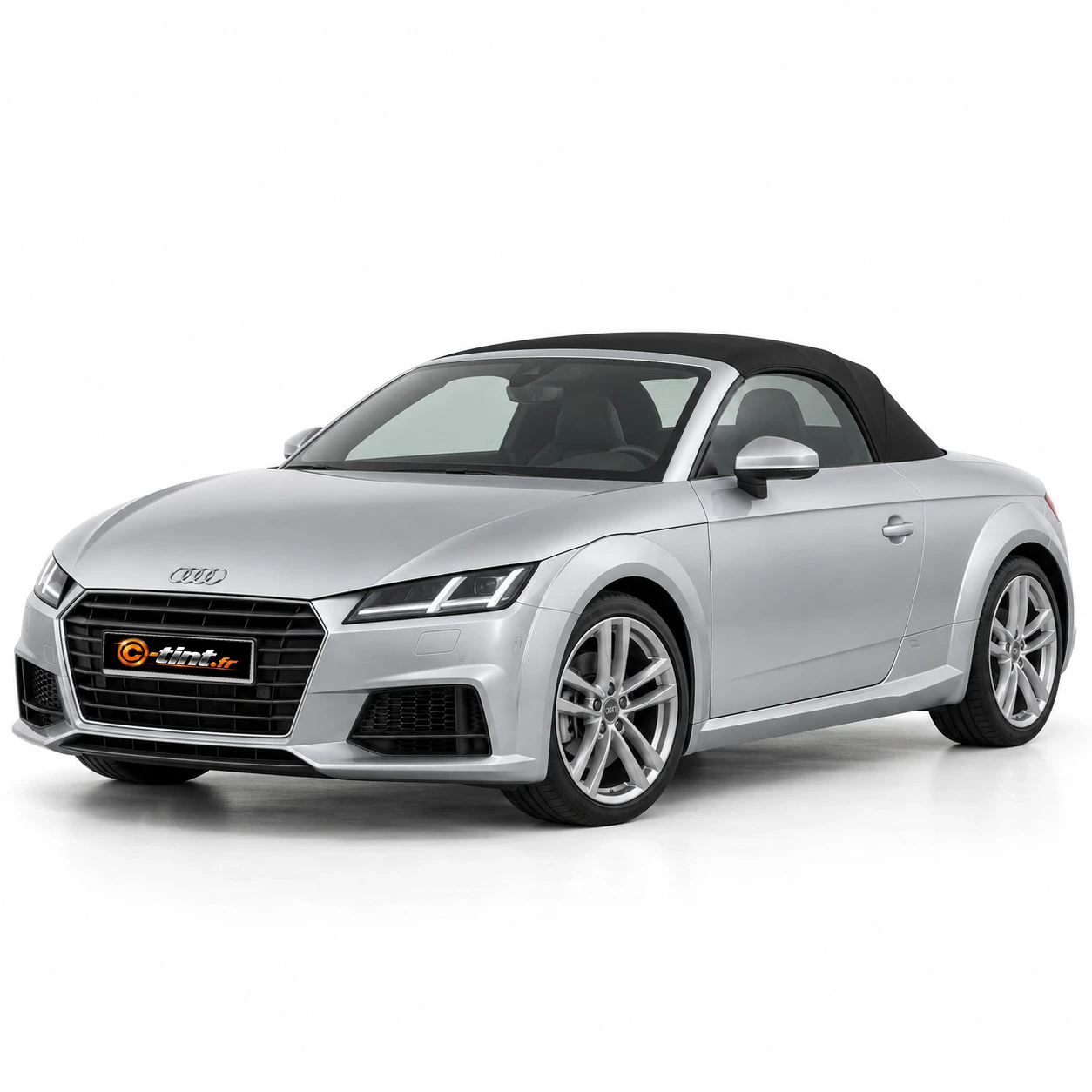 Audi TT Génération 3 — Roadster Cabriolet, 2018, Cabriolet 2 portes, argent — vue trois-quarts avant