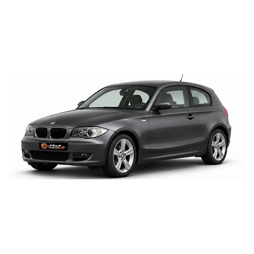BMW Série 1 E81 — Génération 1, 3 portes — vue trois-quarts avant