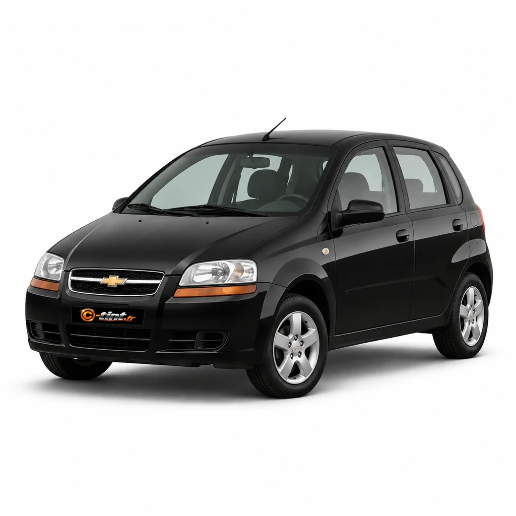 Chevrolet Kalos-Aveo KLAS — Génération 1, 5 portes — vue trois-quarts avant