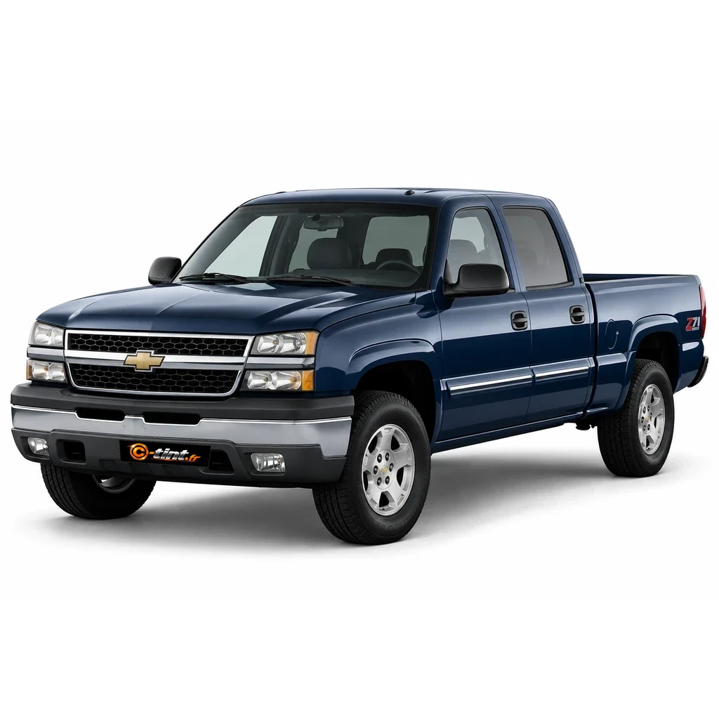 Chevrolet Silverado GMT800 — Génération 1 — Crew Cab Pick-up, Crew Cab Pick-up (4 portes) — vue trois-quarts avant