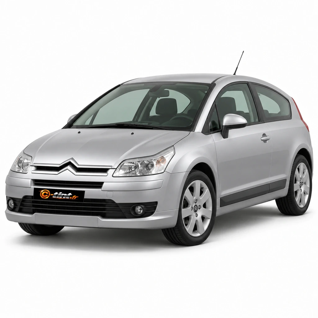 Citroën C4 L — Génération 1, 3 portes — vue trois-quarts avant