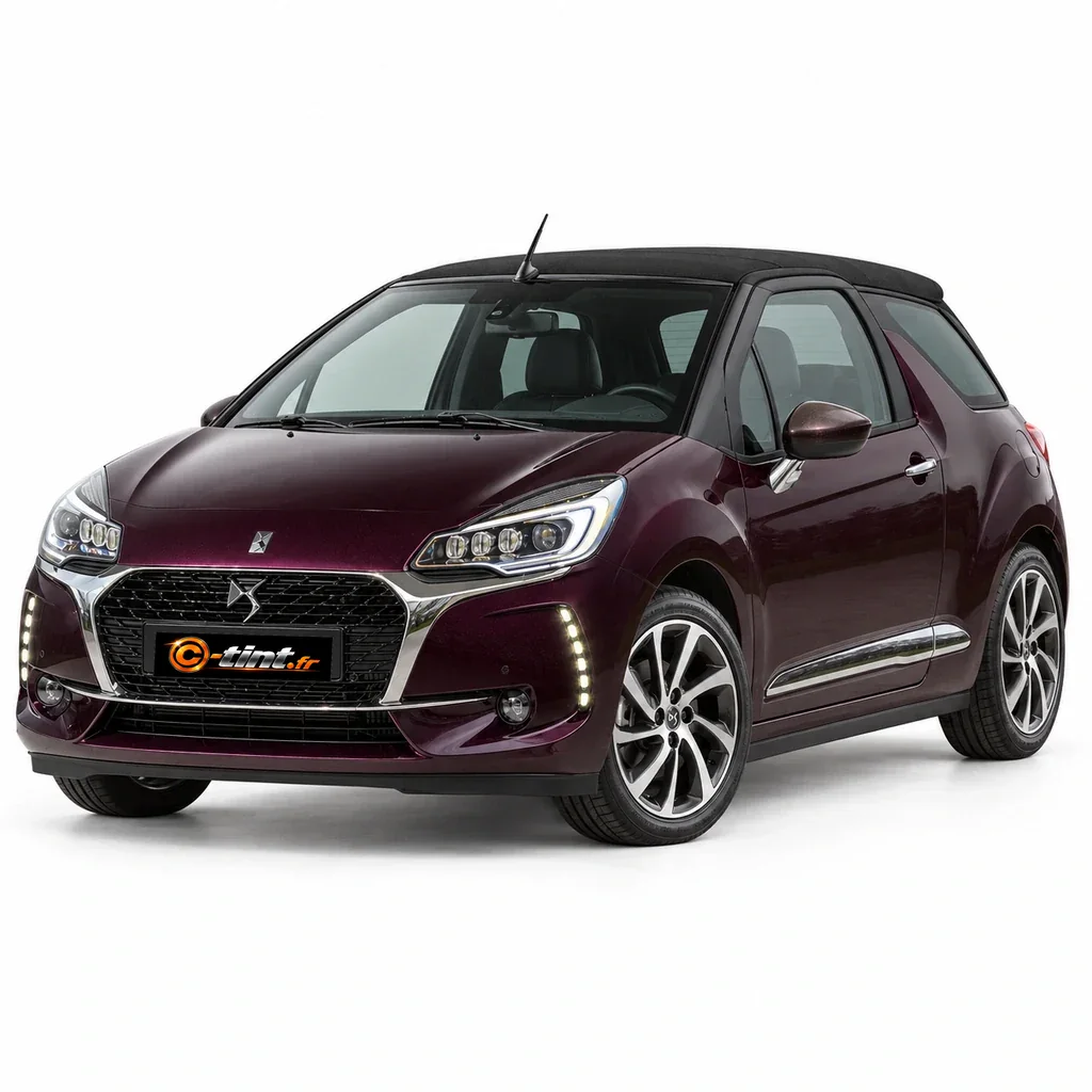 DS 3 SA — Génération 1 — Cabrio, 2017, Cabriolet à toit souple, bordeaux / toit textile noir — vue trois-quarts avant