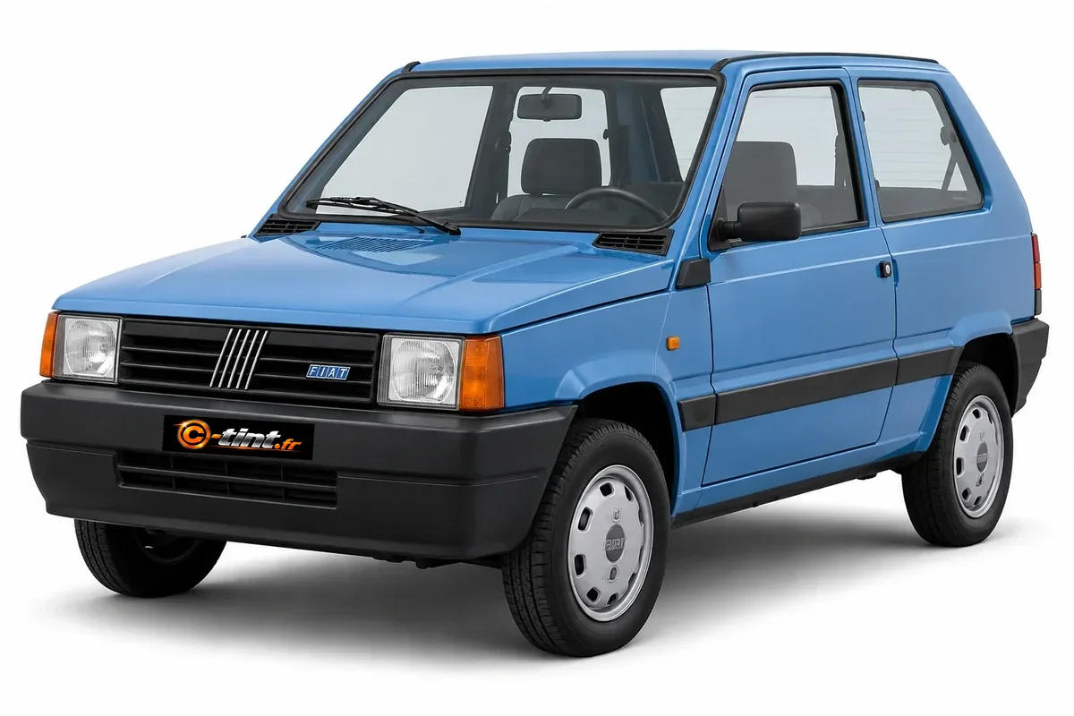 Fiat Panda Génération non codée, citadine (3 portes) — vue trois-quarts avant