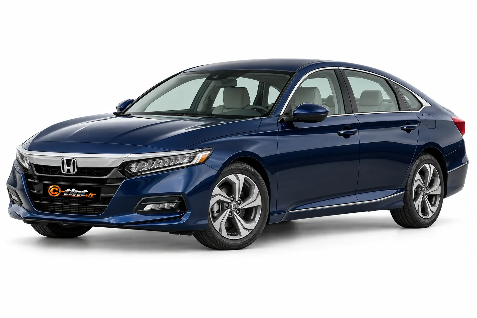 Honda Accord CV1/CV2/CV3 — Génération 10 — Berline — USA, Berline (4 portes) — vue trois-quarts avant