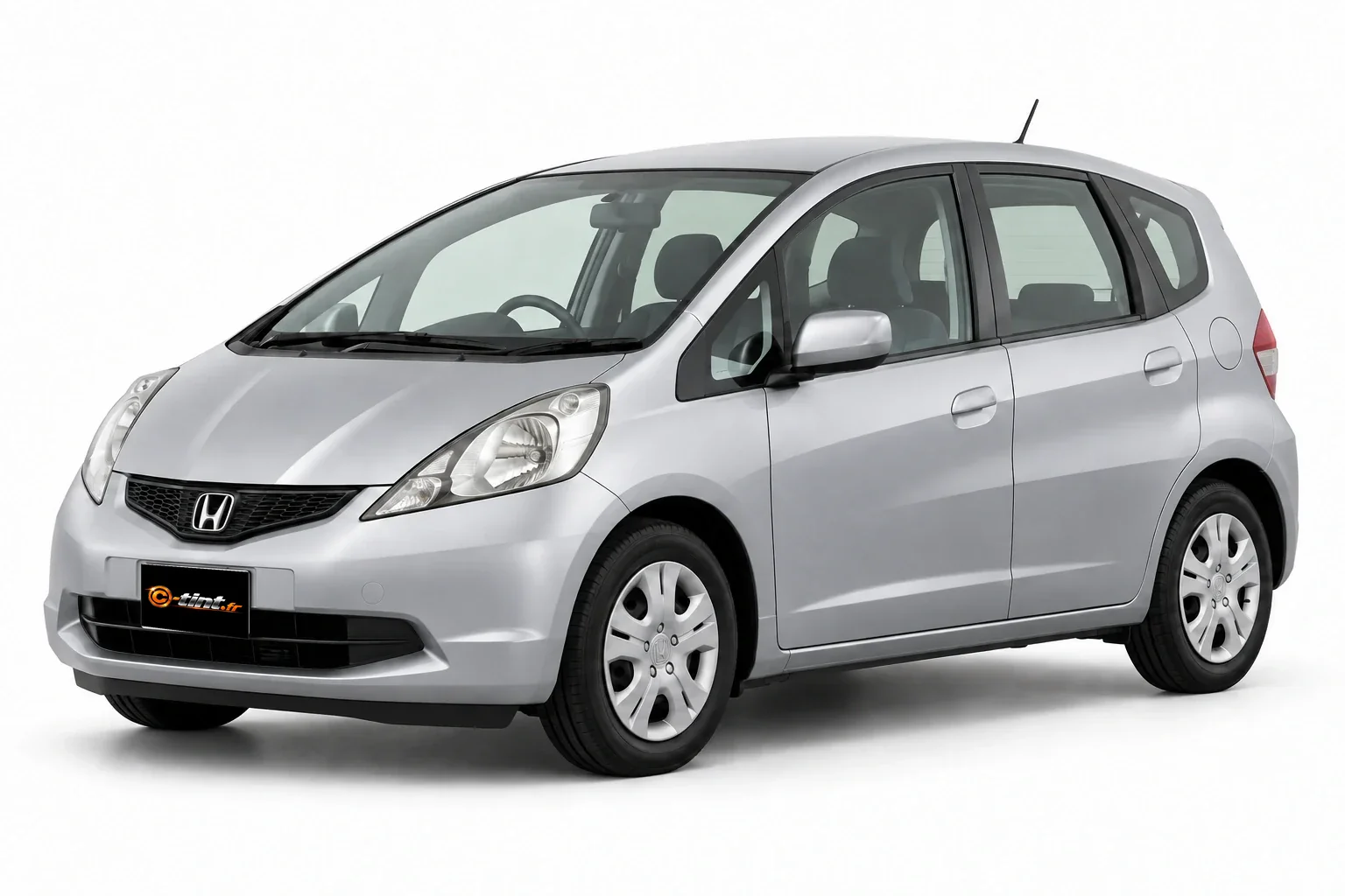 Honda Fit GE/GP — Génération 2, Citadine à hayon (5 portes) — vue trois-quarts avant