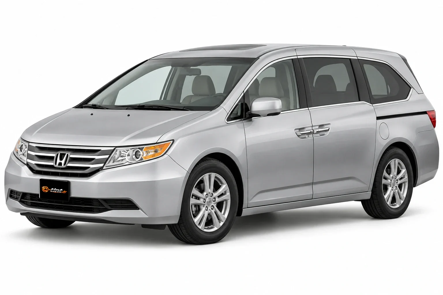 Honda Odyssey Génération 4 — États-Unis · années-modèles, Monospace (5 portes) — vue trois-quarts avant