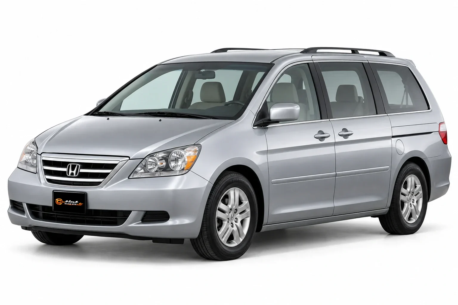 Honda Odyssey Génération 3 — États-Unis · années-modèles, Monospace (5 portes) — vue trois-quarts avant