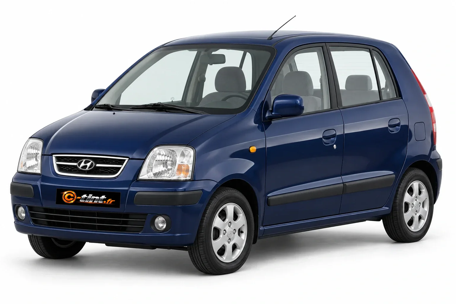 Hyundai Atos Prime MXI — Génération 1 — Restylage, Berline à hayon (5 portes) — vue trois-quarts avant