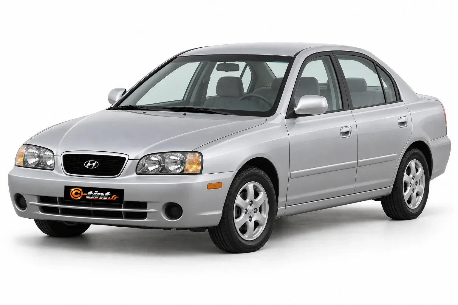 Hyundai Elantra XD — Génération 3 — Berline, Berline (4 portes) — vue trois-quarts avant