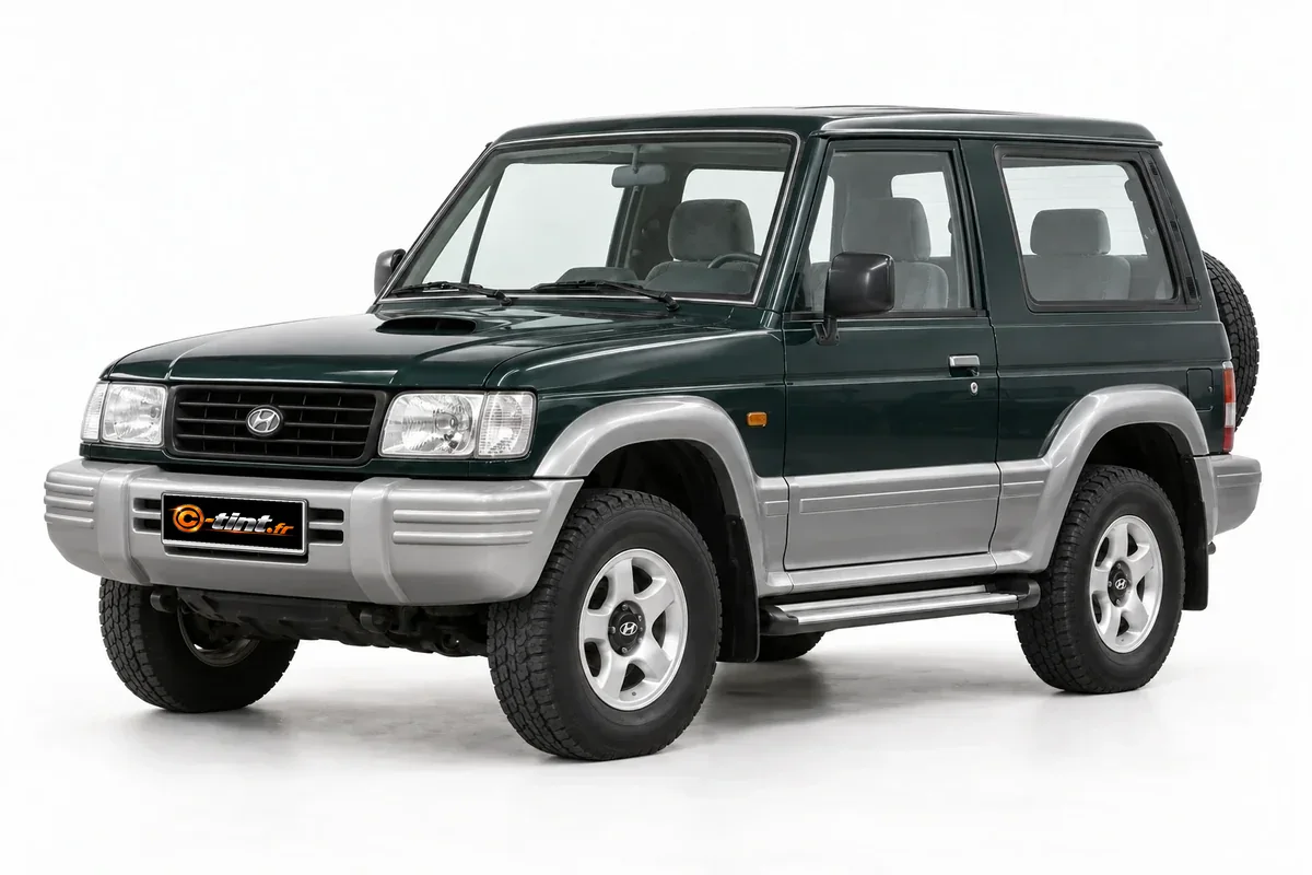 Hyundai Galloper JK — Court, 4x4 court (3 portes) — vue trois-quarts avant