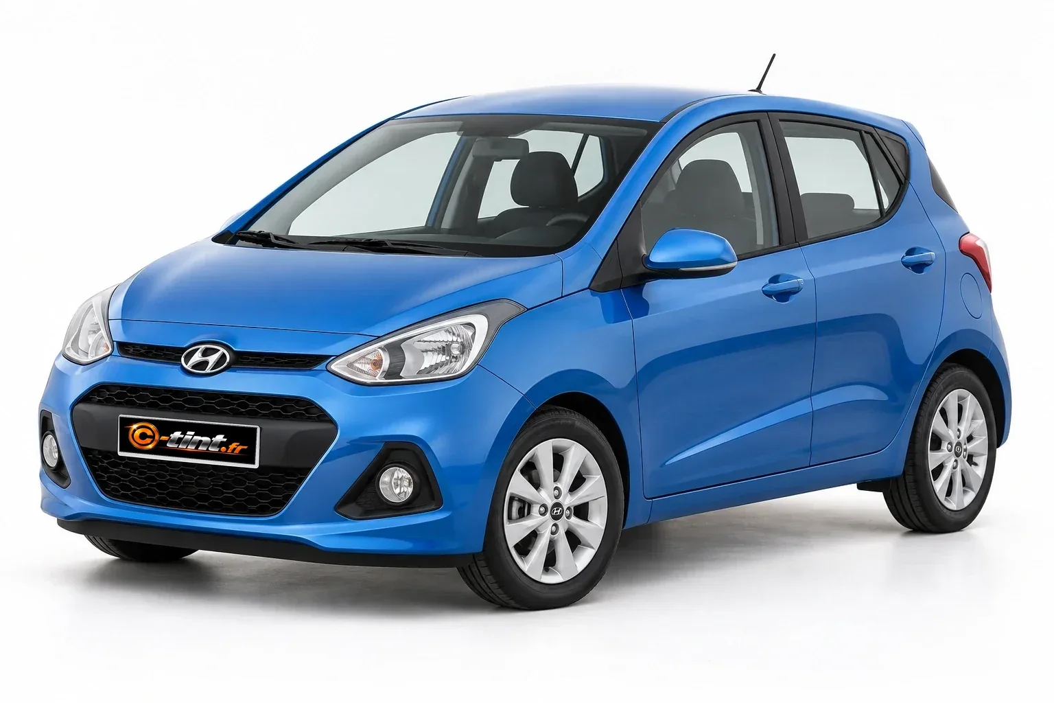 Hyundai i10 IA — Génération 2, Citadine à hayon (5 portes) — vue trois-quarts avant