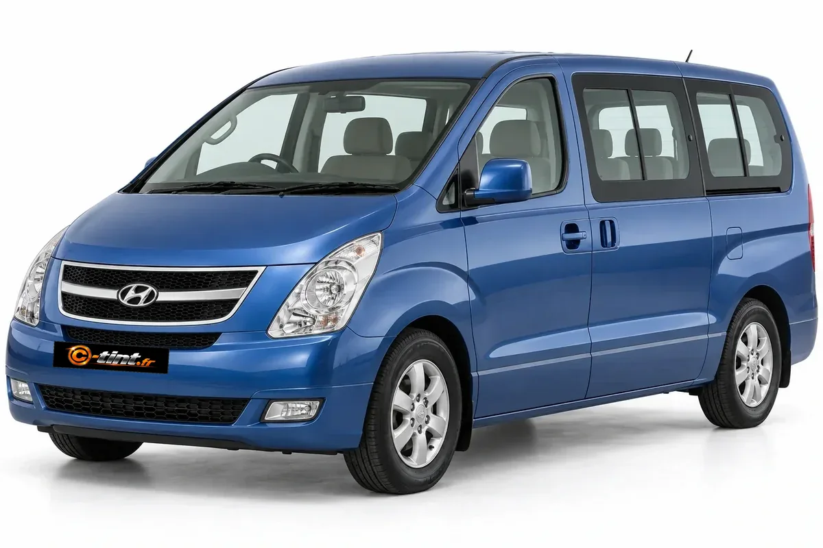 Hyundai Satellite TQ — Génération 2 — vitres coulissantes avec hayon, Minibus particulier vitré à hayon (5 portes) — vue trois-quarts avant
