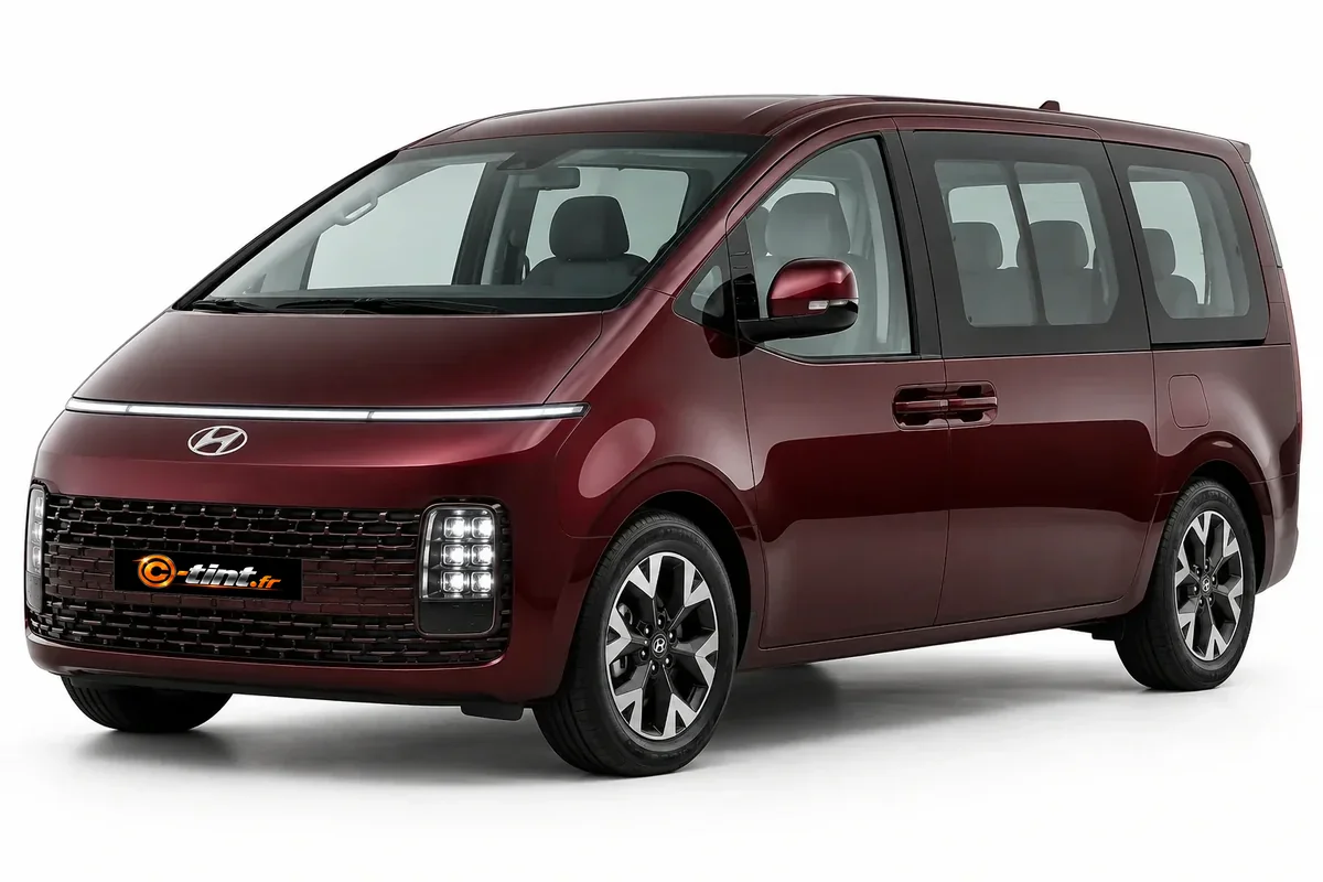 Hyundai Staria US4 — Génération 1 — vitres entrouvrantes, Grand monospace particulier vitré à hayon (5 portes) — vue trois-quarts avant