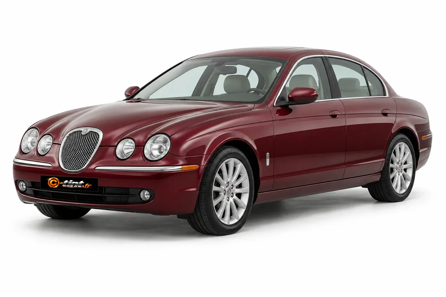 Jaguar S-Type X200 · Berline restylée · Berline 4 portes — vue trois-quarts avant