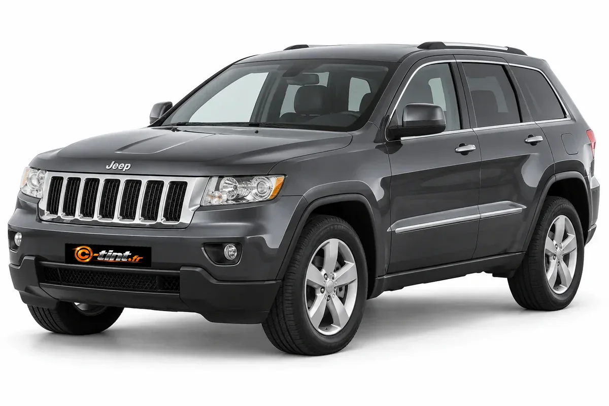 Jeep Grand Cherokee WK2 · Génération 4 · Phase 1 · SUV / 4x4 · 5 portes — vue trois-quarts avant