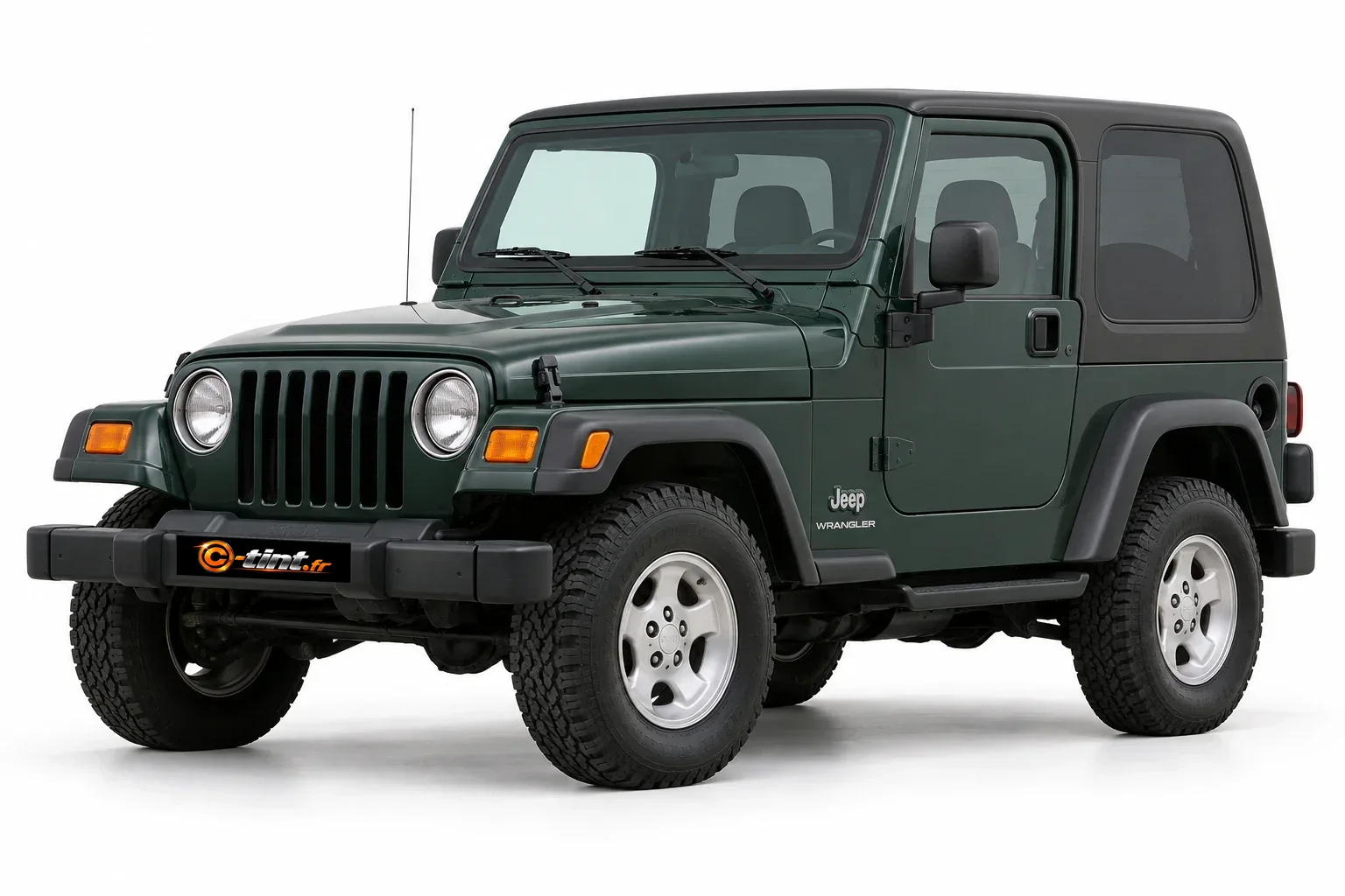 Jeep Wrangler TJ · 3 portes · SUV / 4x4 · 3 portes — vue trois-quarts avant