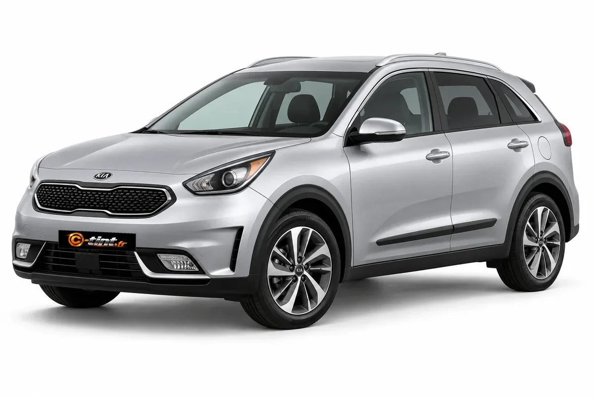 Kia Niro DE · Génération 1 · SUV 5 portes · SUV / 4x4 · 5 portes — vue trois-quarts avant