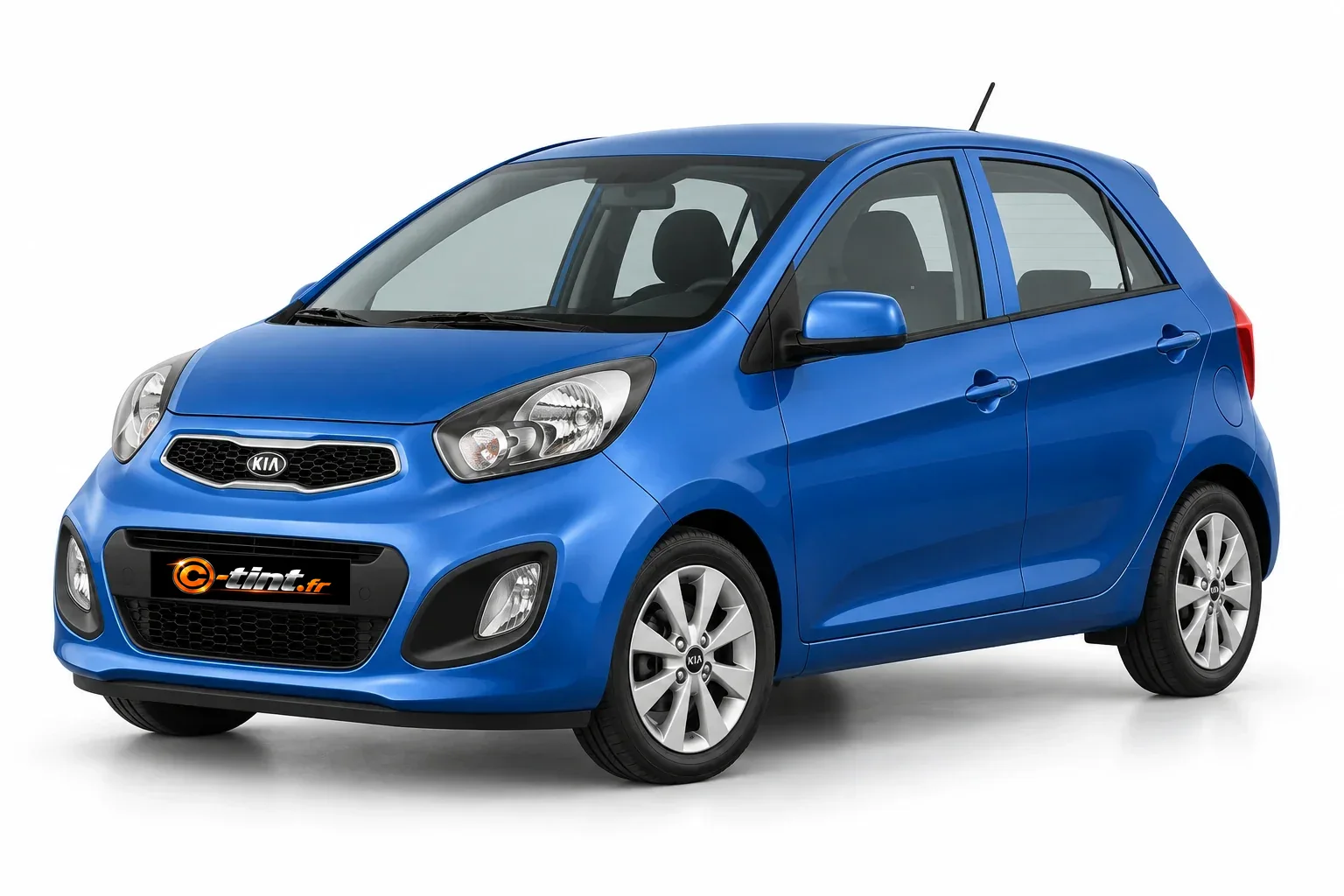 Kia Picanto TA · Génération 2 · 5 portes · 5 portes — vue trois-quarts avant