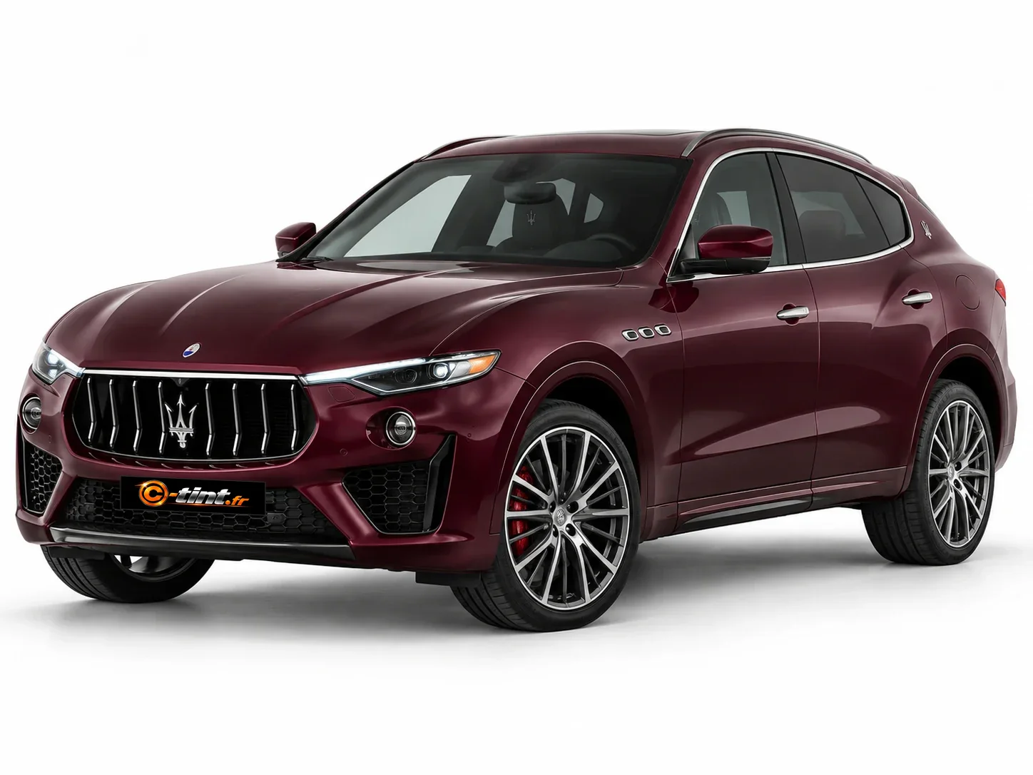 Maserati Levante M161 · Génération 1 · SUV · SUV / 4x4 · 5 portes — vue trois-quarts avant