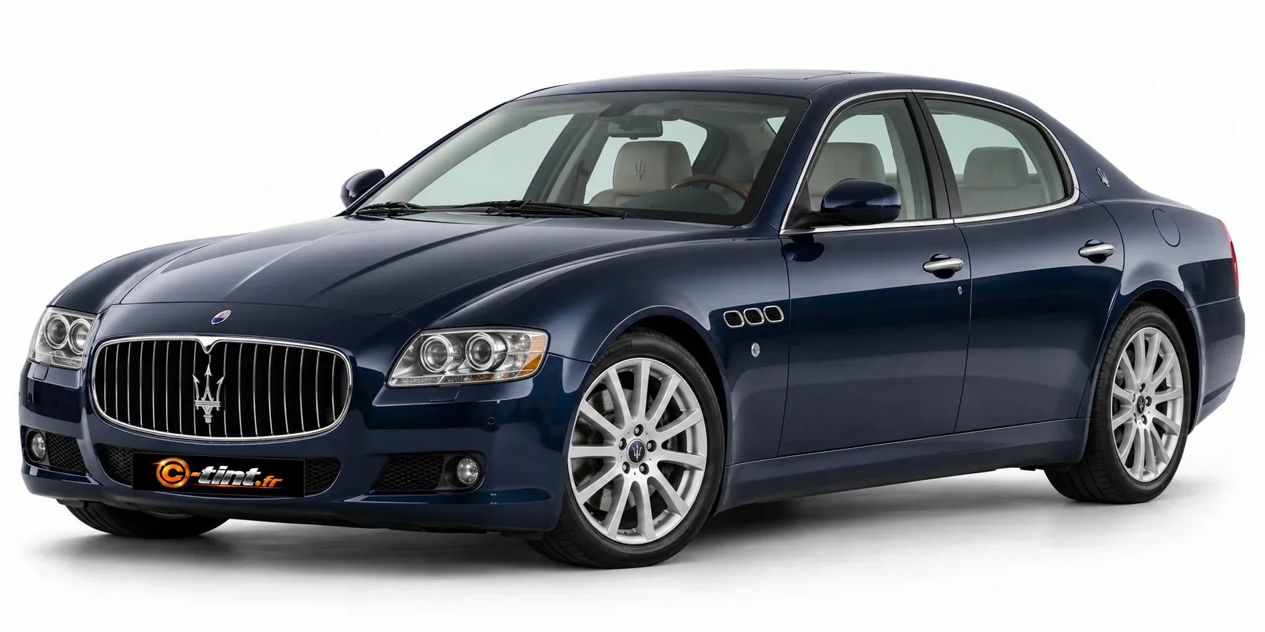 Maserati Quattroporte M139 · Génération 5 · berline · Berline · 4 portes — vue trois-quarts avant