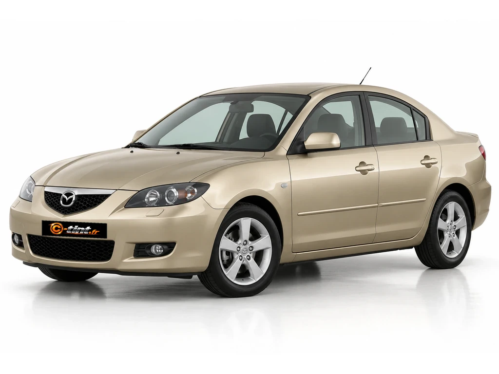 Mazda Axela Berline · Berline · 4 portes — vue trois-quarts avant