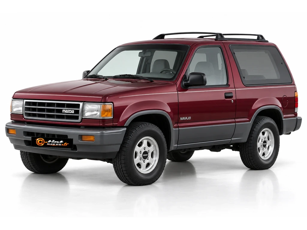 Mazda Navajo Génération non codée · Carrosserie non libellée · 3 portes — vue trois-quarts avant