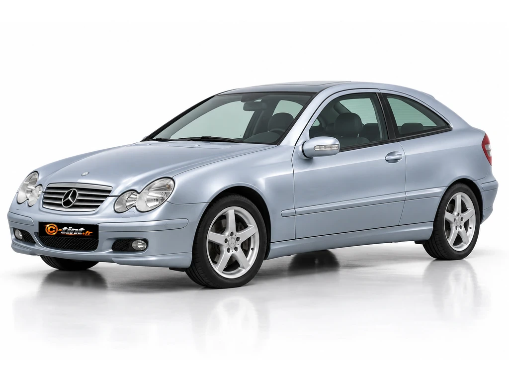 Mercedes-Benz Classe C CL203 — Sportcoupé · Sport Coupe · 3 portes — vue trois-quarts avant
