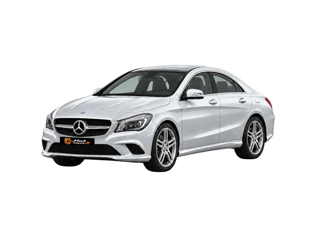 Mercedes-Benz CLA C117 — Génération 1 — Coupe · Coupe · 4 portes — vue trois-quarts avant
