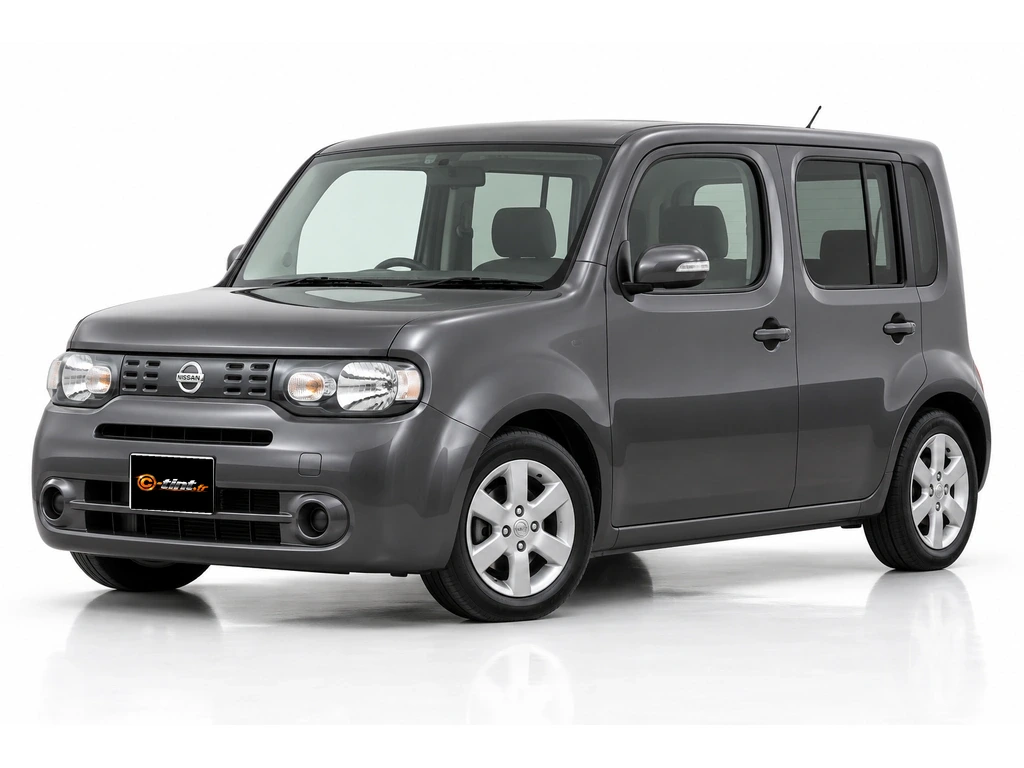 Nissan Cube Z12 — Génération 3 · Monospace · 5 portes — vue trois-quarts avant vers la gauche
