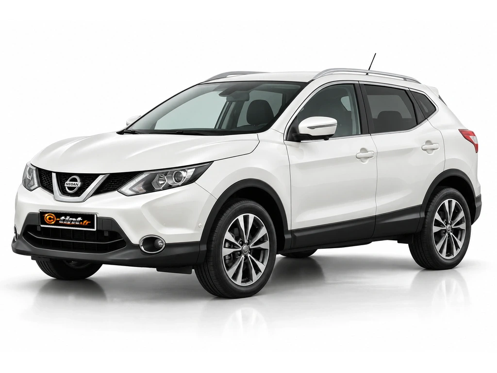 Nissan Qashqai J11 — Génération 2 · SUV · 5 portes — vue trois-quarts avant vers la gauche