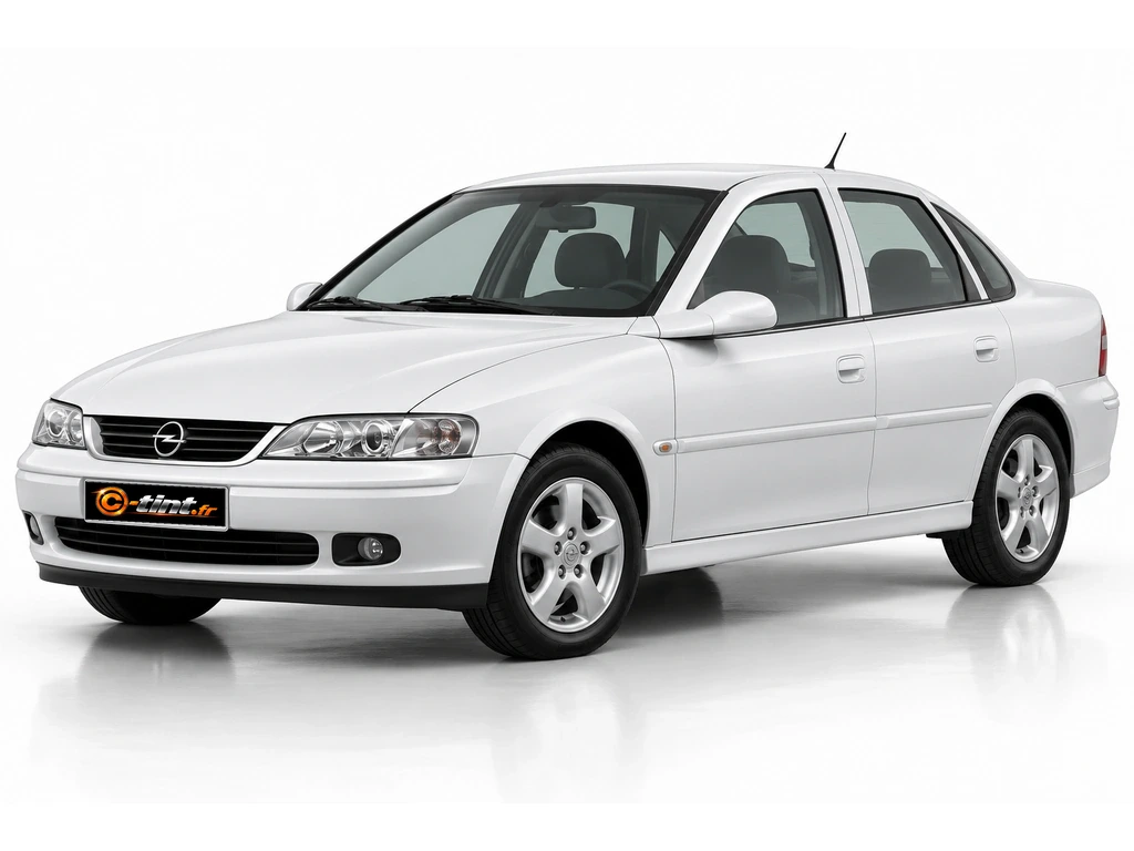 Opel Vectra B — Berline · Berline · 4 portes — vue trois-quarts avant vers la gauche