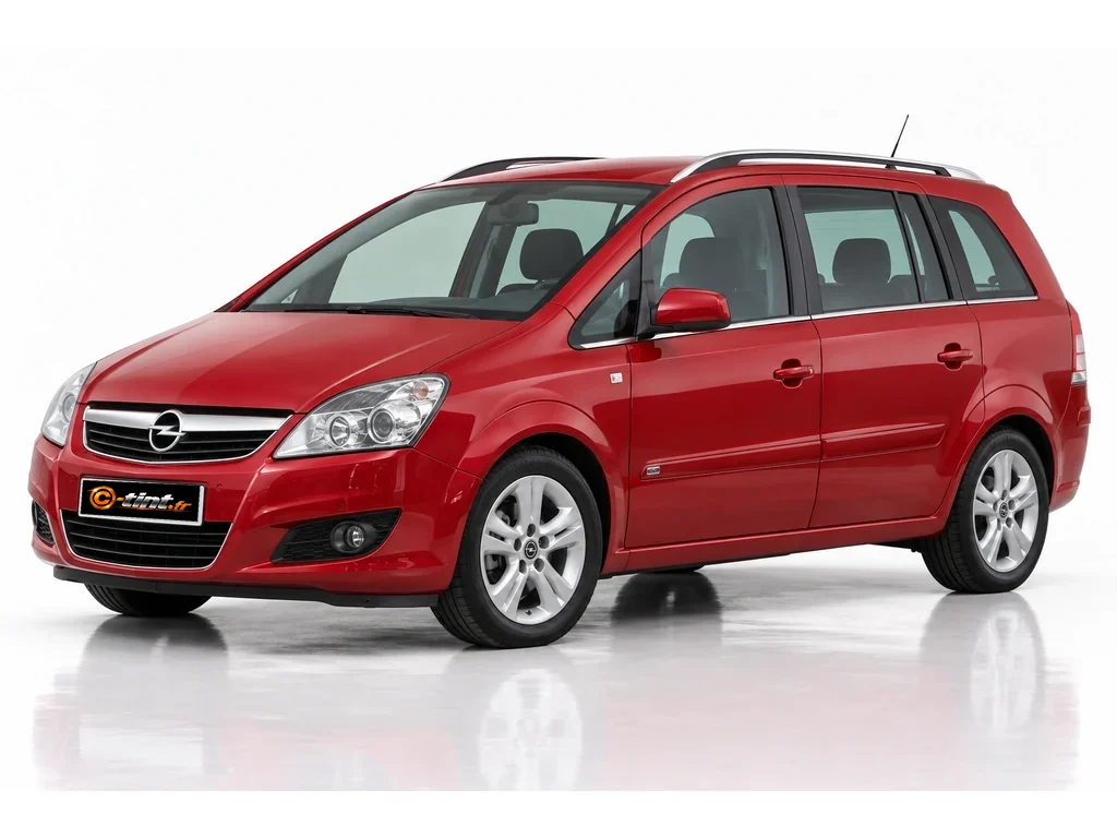 Opel Zafira B — Génération 2 · Monospace · 5 portes — vue trois-quarts avant vers la gauche