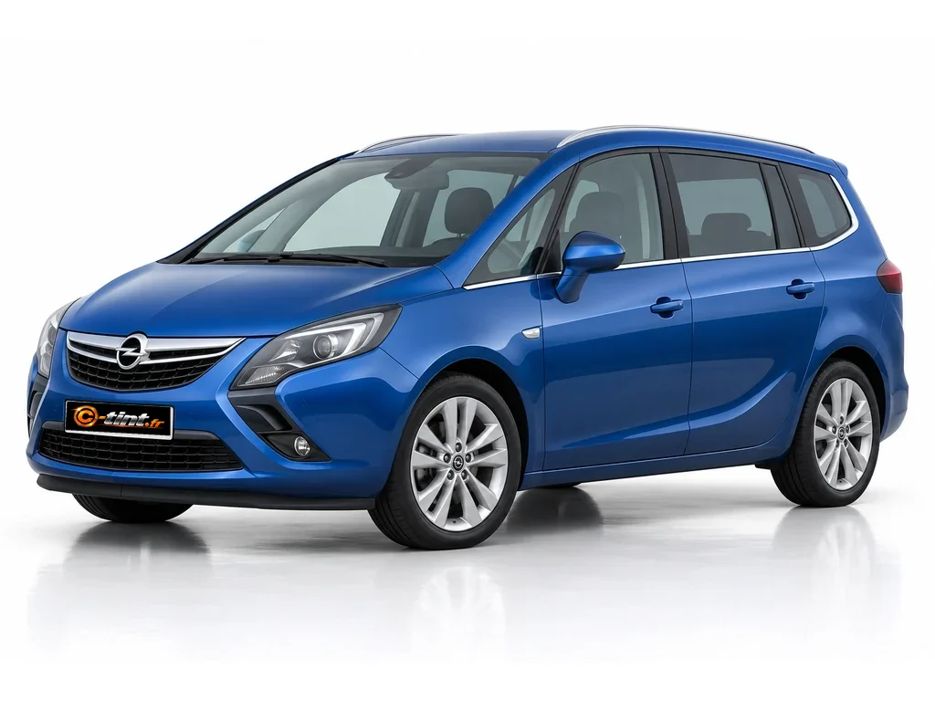 Opel Zafira C — Tourer · Monospace · 5 portes — vue trois-quarts avant vers la gauche