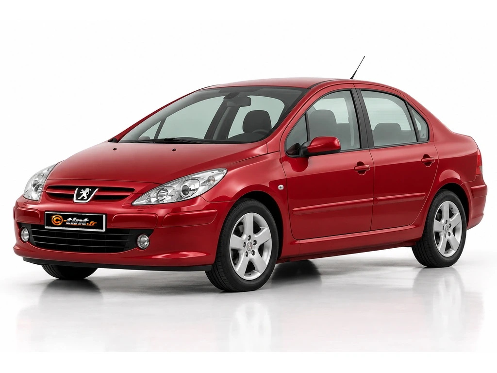 Peugeot 307 3***** — Génération 1 — Berline · Berline · 4 portes — vue trois-quarts avant vers la gauche