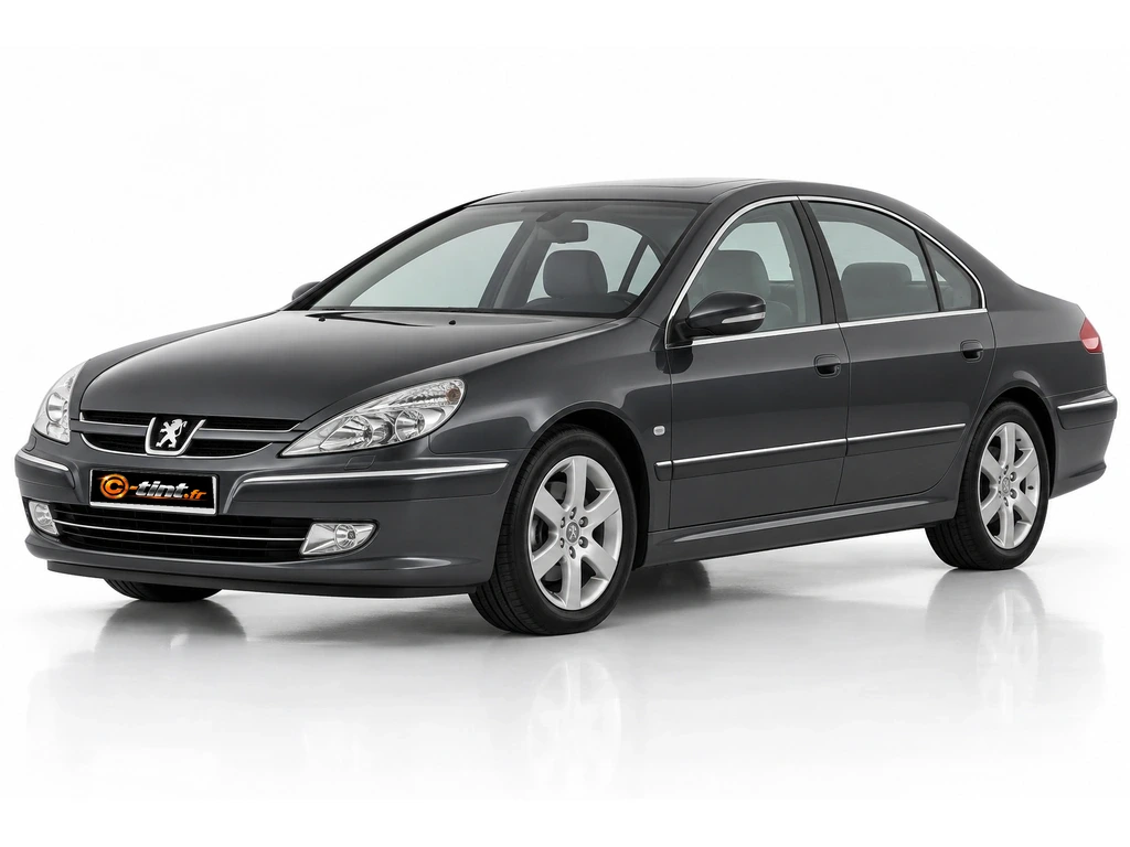 Peugeot 607 9 — Berline · Berline · 4 portes — vue trois-quarts avant vers la gauche