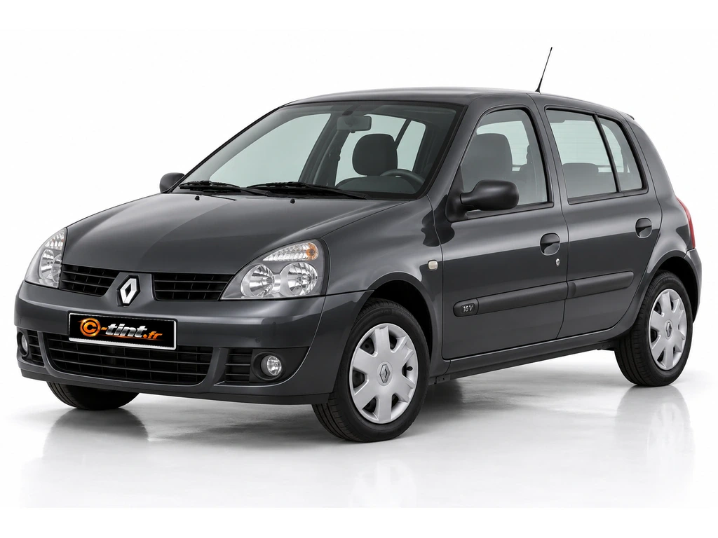 Renault Clio B — Génération 2 — Campus · Berline compacte · 5 portes — vue trois-quarts avant vers la gauche