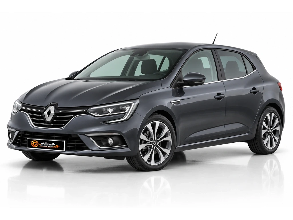 Renault Megane BFB — Génération 4 · Berline compacte · 5 portes — vue trois-quarts avant vers la gauche