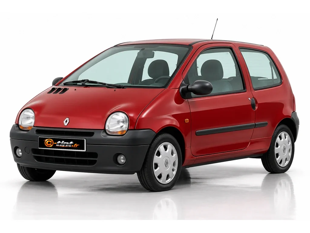 Renault Twingo C06 — Génération 1 · Berline compacte · 3 portes — vue trois-quarts avant vers la gauche
