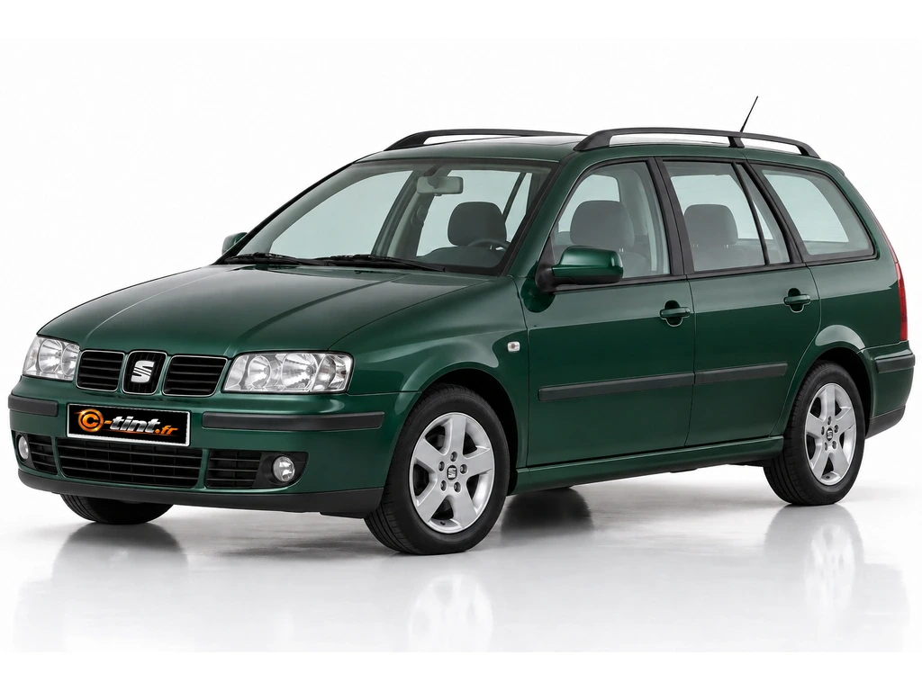 Seat Cordoba 6K — Génération 1 — Estate Break · Break · 5 portes — vue trois-quarts avant vers la gauche