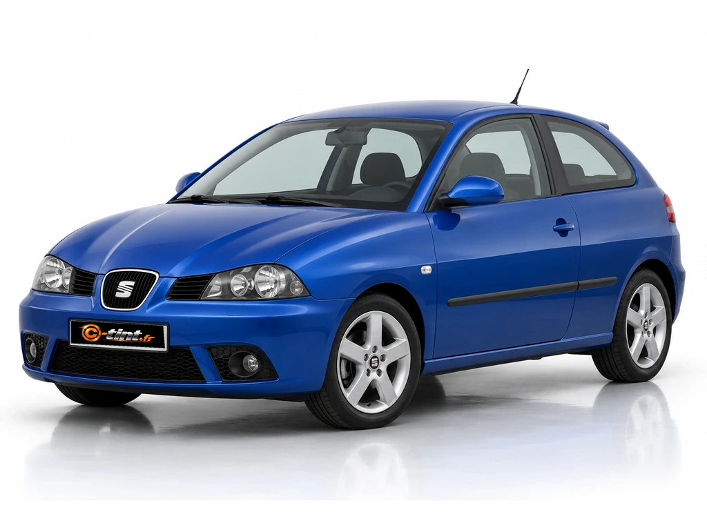 Seat Ibiza 6L — Génération 3 · Berline compacte · 3 portes — vue trois-quarts avant vers la gauche