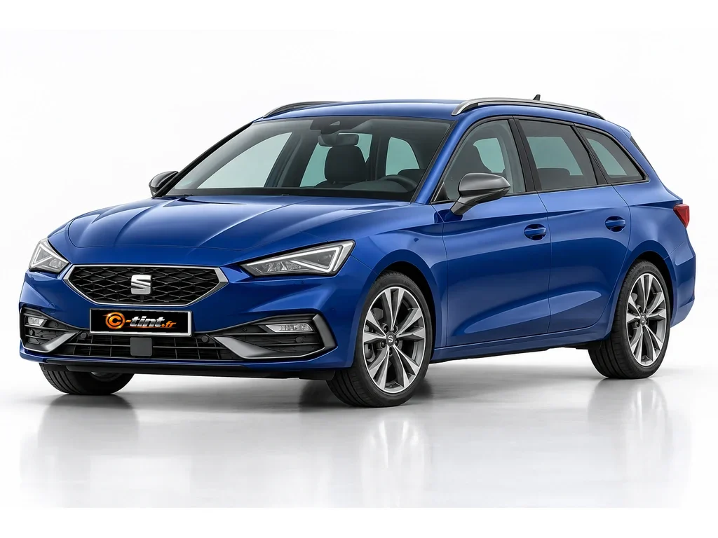 Seat Leon KL — Génération 4 — Sportstourer · Break · 5 portes — vue trois-quarts avant vers la gauche