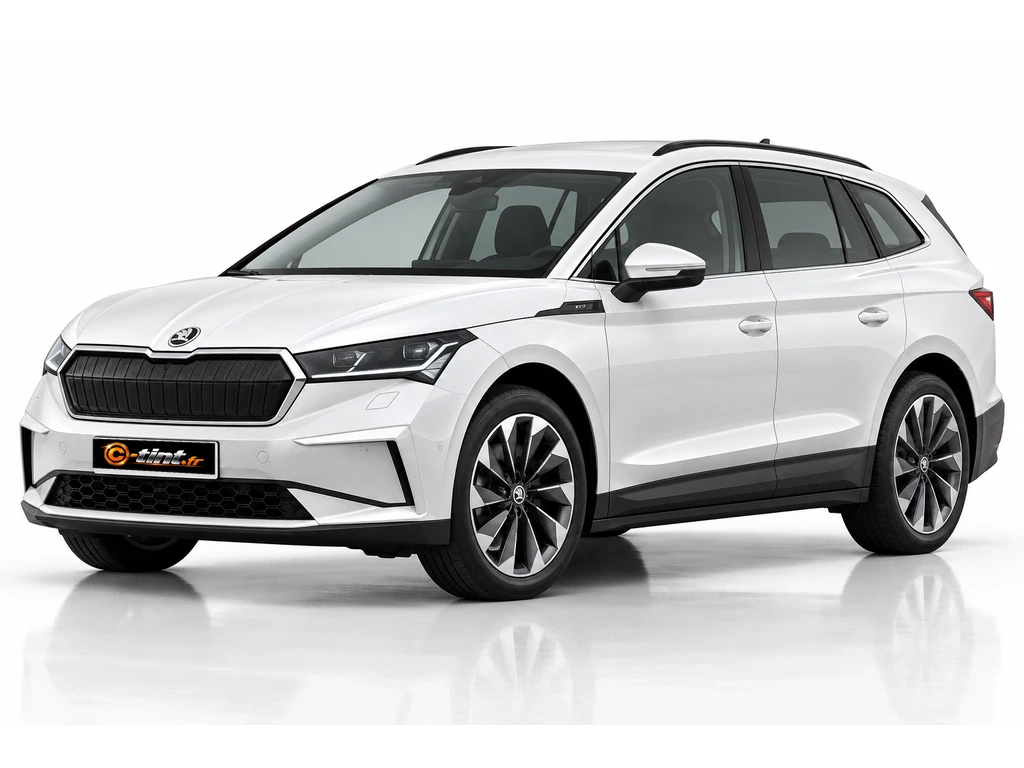 Skoda Enyaq 5AC/5AZ — Génération 1 — iV · SUV · 5 portes — vue trois-quarts avant vers la gauche
