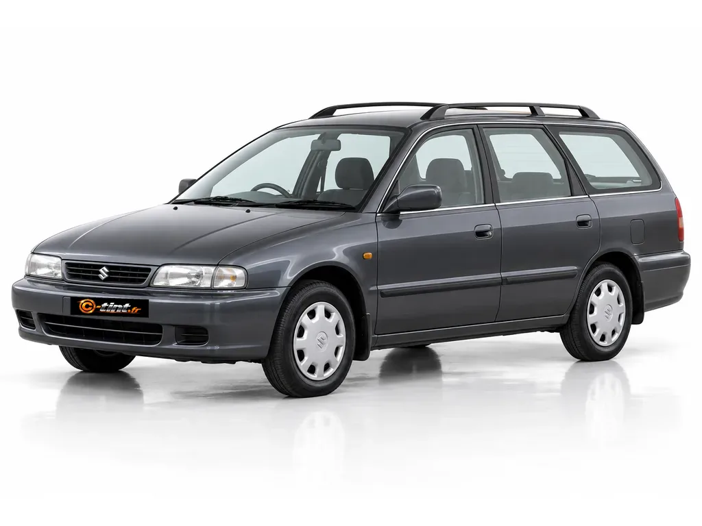 Suzuki Baleno EG — Génération 1 — Break · Break · 5 portes — vue trois-quarts avant vers la gauche