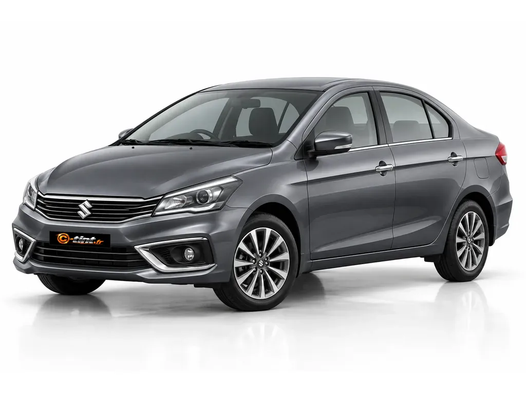 Suzuki Ciaz Génération 1 — Berline · Berline · 4 portes — vue trois-quarts avant vers la gauche