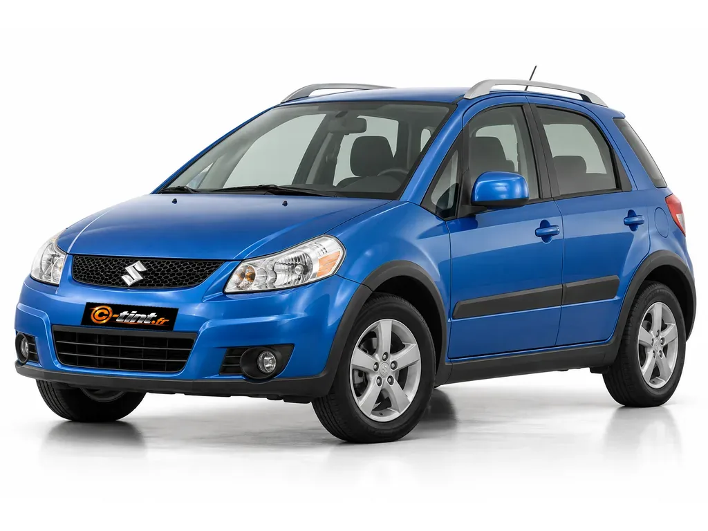 Suzuki SX4 EY/GY — Génération 1 · SUV · 5 portes — vue trois-quarts avant vers la gauche