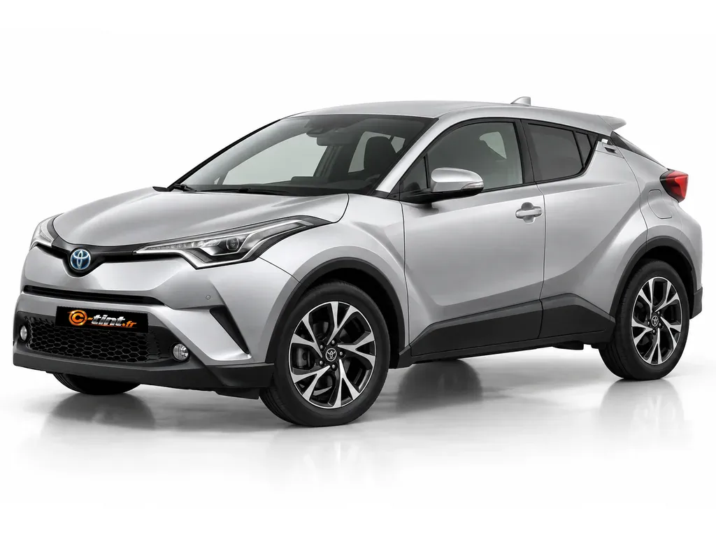 Toyota C-HR AX10 — Génération 1 · SUV · 5 portes — vue trois-quarts avant vers la gauche