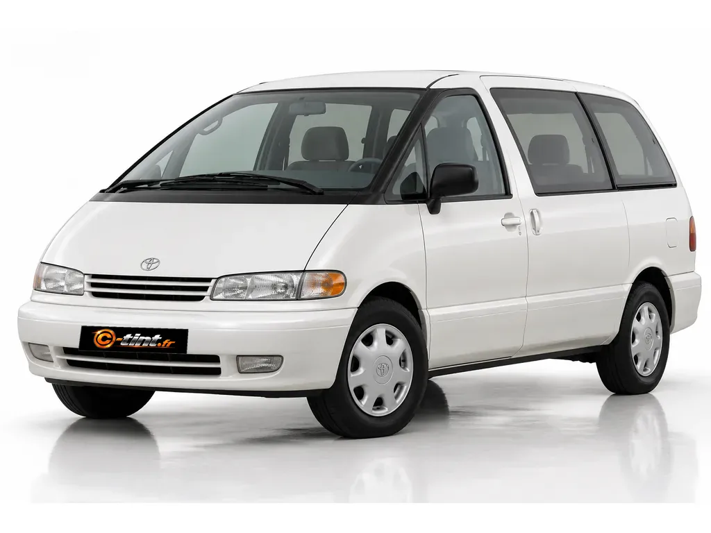 Toyota Previa XR10/XR20 — Génération 1 · Monospace · 4 portes — vue trois-quarts avant vers la gauche